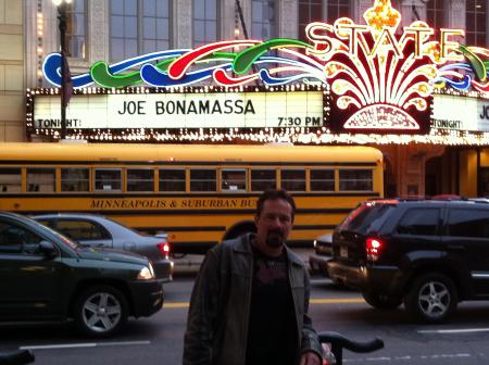 Joe Bonamassa & 1959 Gibson Les Paul Demo 10-25-2011 Im in Awww