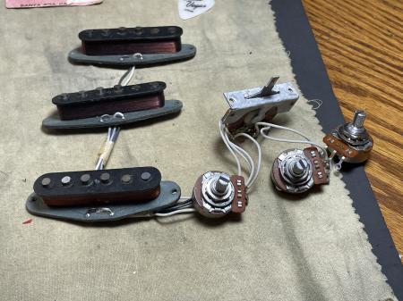 1971 Fender Stratocaster Pickups Pots 3 Way Switch
