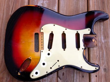 1963 ORIG 4/63 Fender Stratocaster Sunburst Body