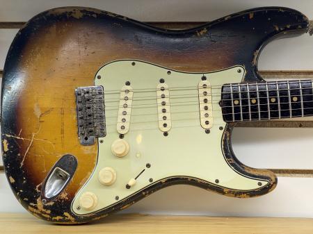  Fender Stratocaster 