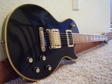 1975 Gibson Les Paul Custom with Maple Fretboard