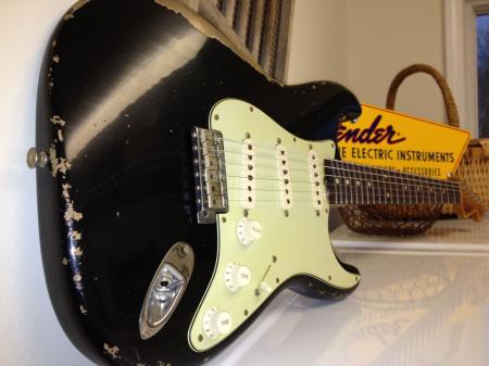 1960 Fender 2012 Custom Shop Heavy Relic Strat Faded Black