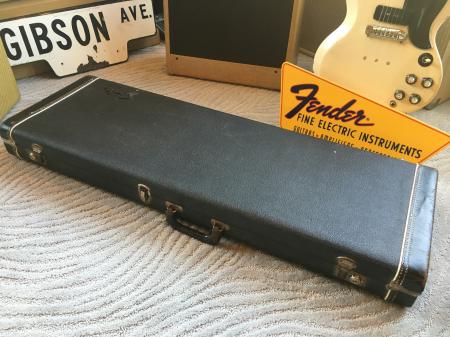 1966 Vintage Fender Strat Case 