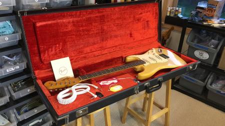 1969 1997 Hendrix Signature Fender Strat Black Case With Some Case Candy